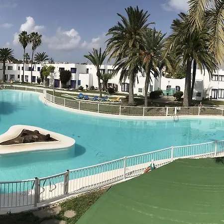 Playa Los Barqueros Apartment *